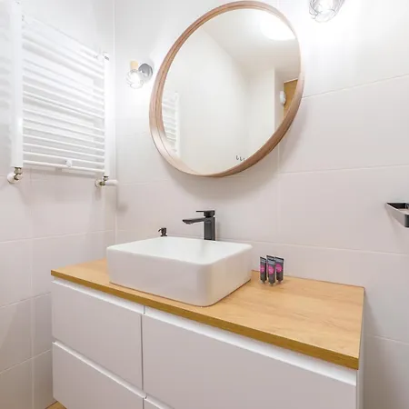 Apartman Artee Iii By Holidaysun